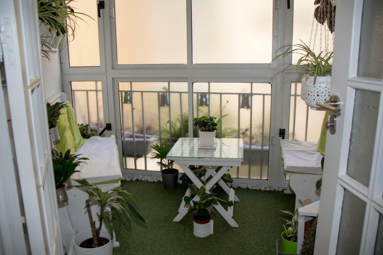 Apartamento E&R Malaga Centro- Parking Gratis Экстерьер фото